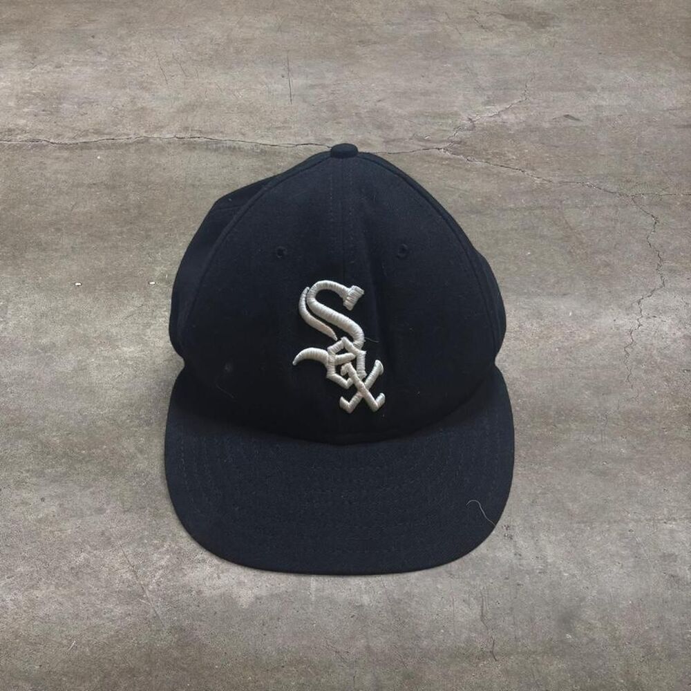Mlb Men's Black and Navy Hat
